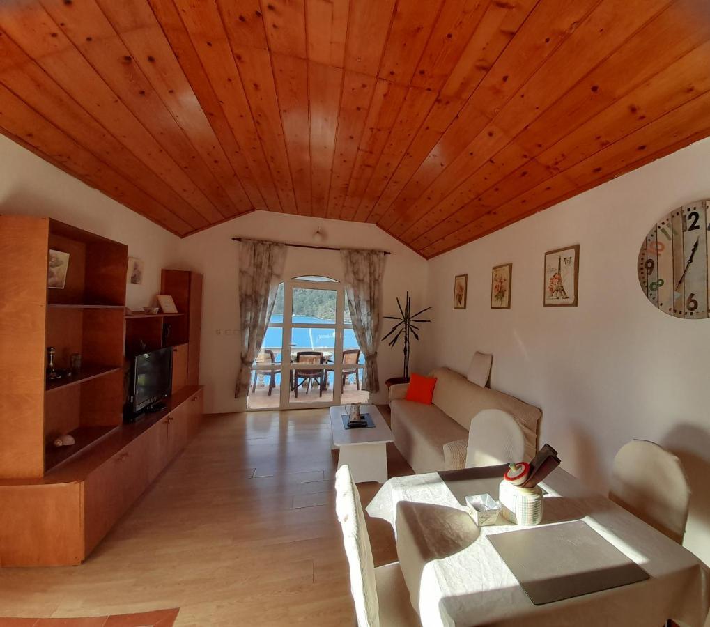 Apartments Sponga Polače Εξωτερικό φωτογραφία